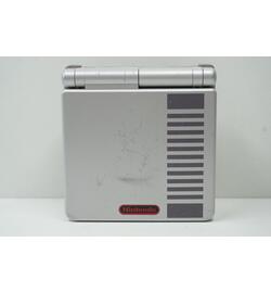 Game Boy Advance SP - Defect for parts only