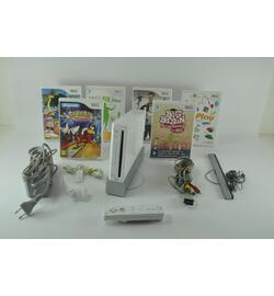 Nintendo Wii Console (6 Games)