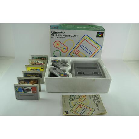 Super Famicom Console Boxed With 6 Games JPN